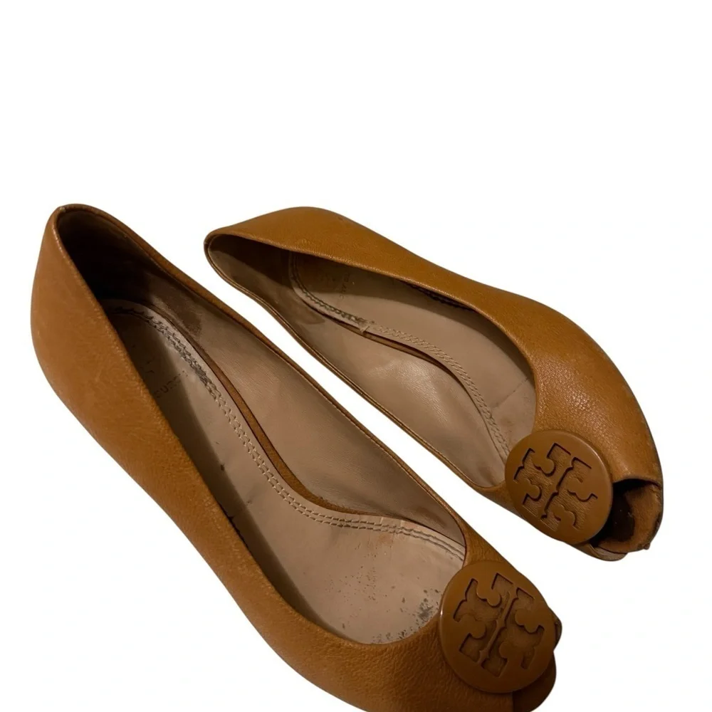 Tory Burch Brown 
Tory Burch Tan Leather Sally Peep Toe Wedge
Pumps Size 38 - Picture 2 of 10